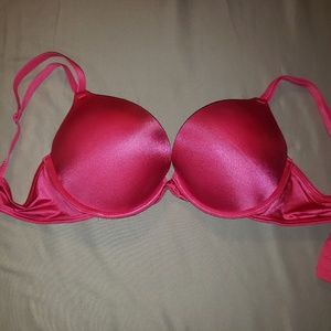 Hot pink bombshell bra